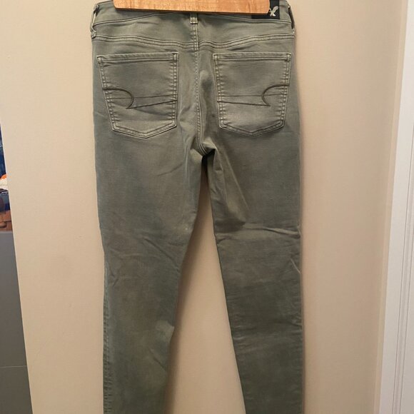 American Eagle Green Skinny Jeans - Picture 2 of 4